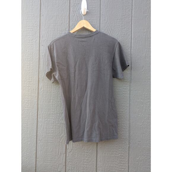 Gal Gadot Wonder Woman DC Comic Grey Gray T Shirt Short Sleeve S Nerd Nerdy - Picture 3 of 3